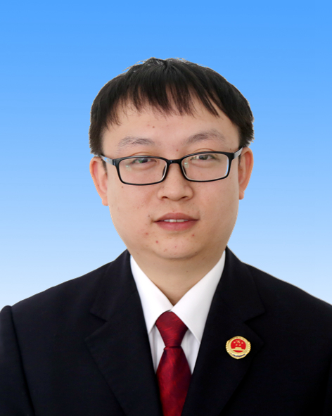 谢文龙.jpg